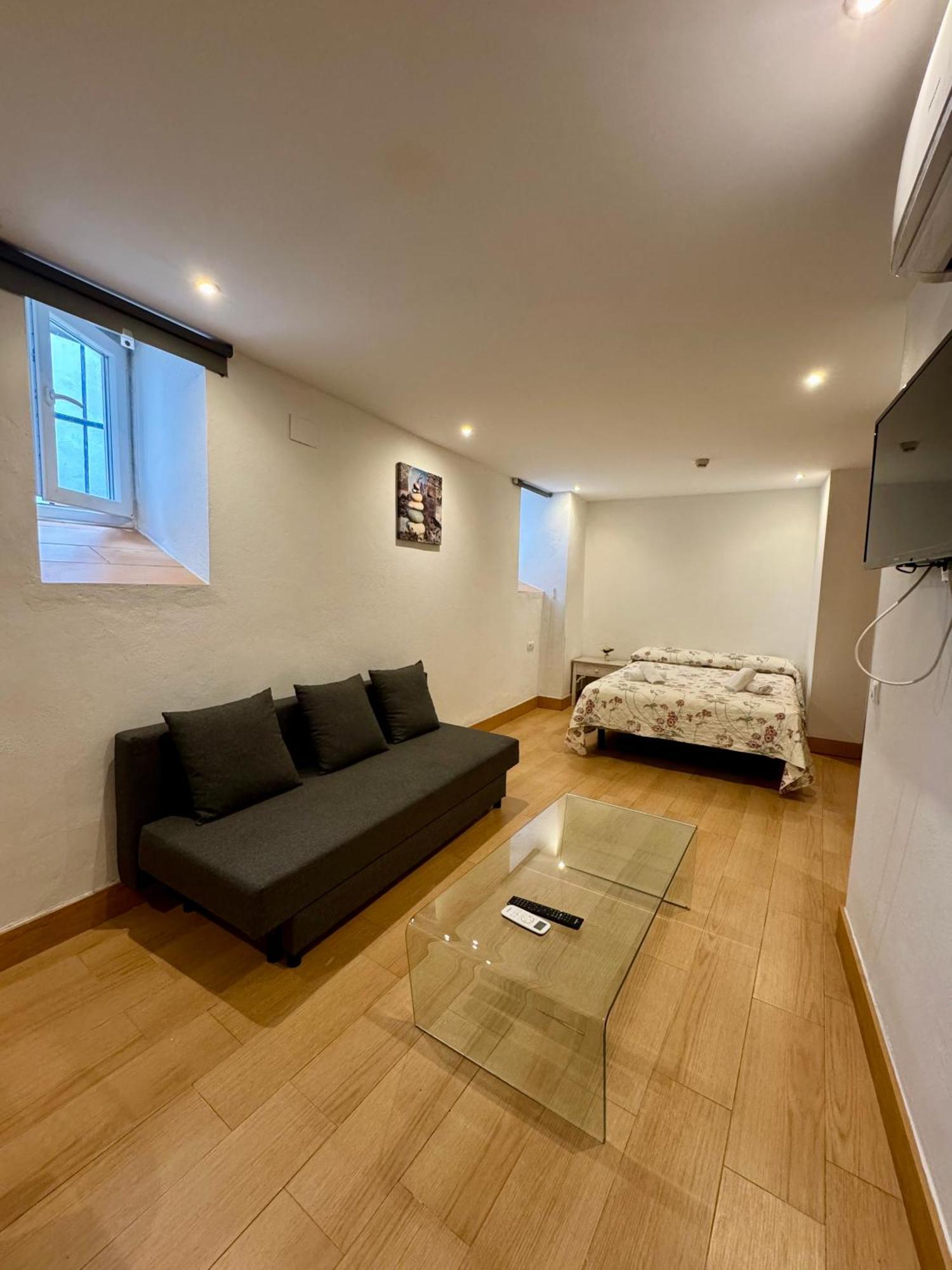 Alcazar Suites 헤레스 외부 사진
