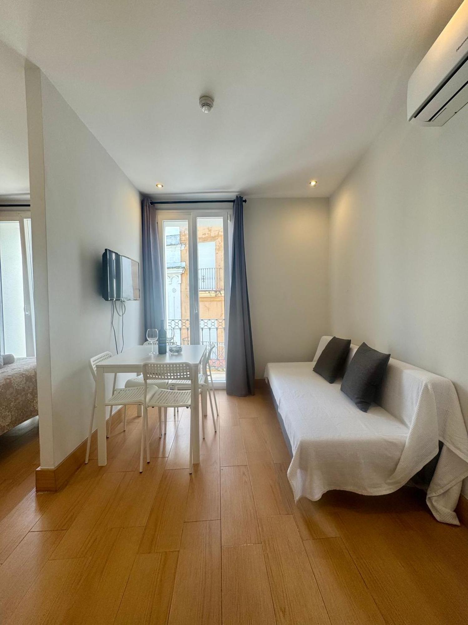 Alcazar Suites 헤레스 외부 사진