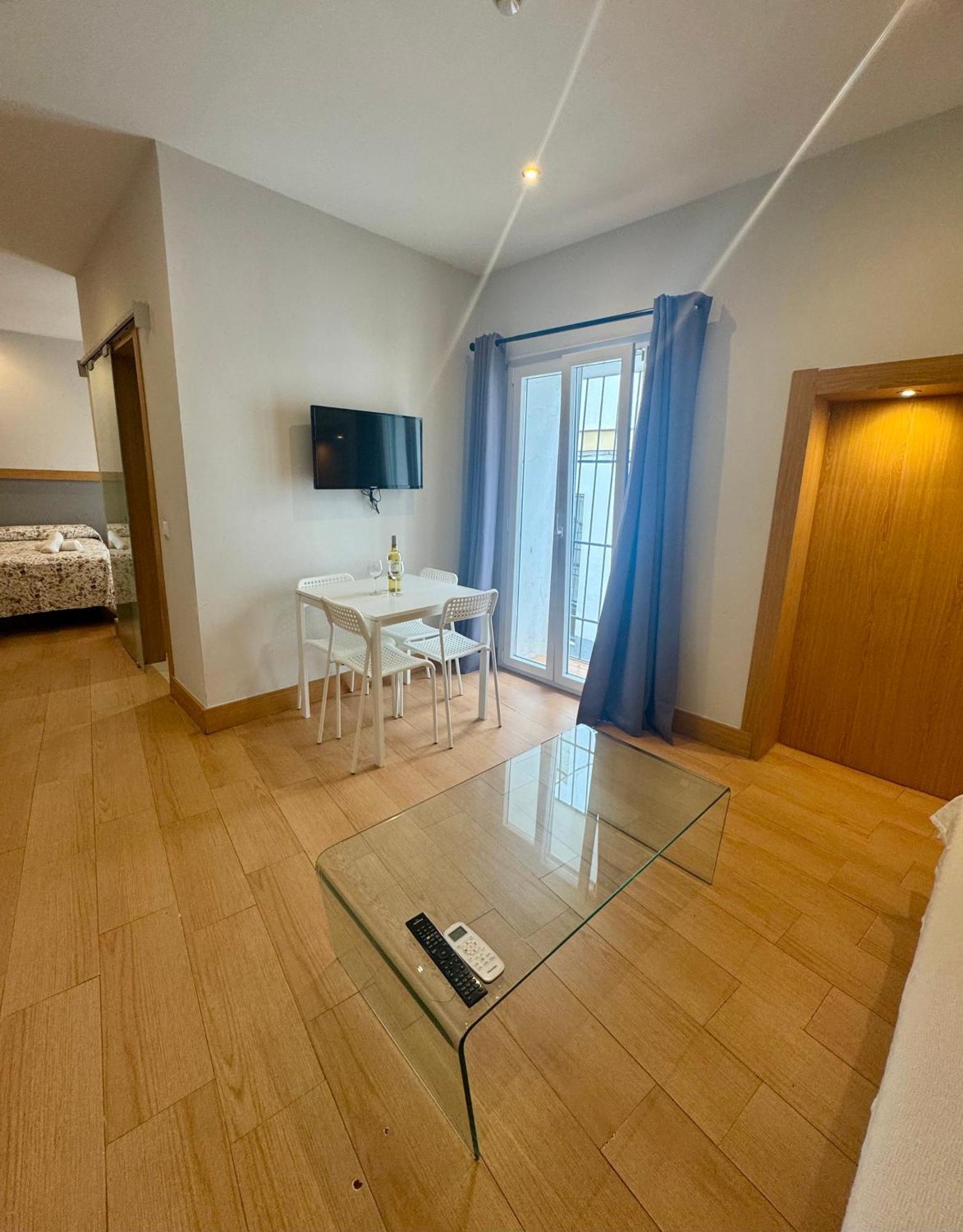 Alcazar Suites 헤레스 외부 사진